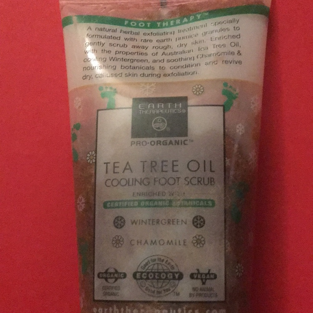 Tea Tree Oil cooling foot scrub
